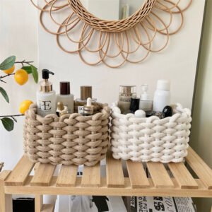 panier-de-rangement-maquillage-remplis