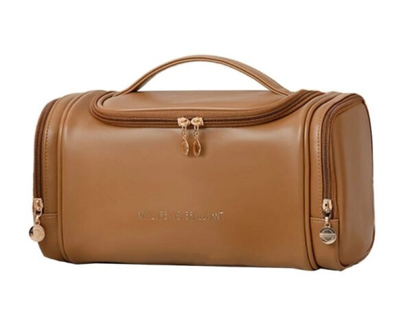 trousse-de-toilette-femme-luxe-marron