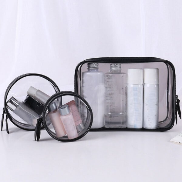 trousse-de-toilette-plastique-remplis-maquillage-etanche