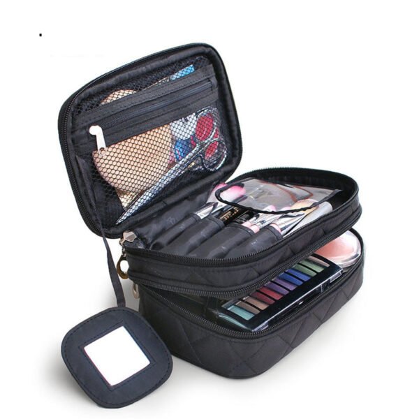 trousse maquillage ouverte