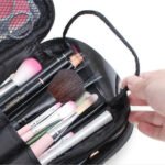 zoom trousse maquillage